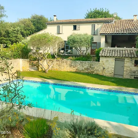 Parentale Proche D' Uzes Avec Petit Dejeuner Проживание в семье