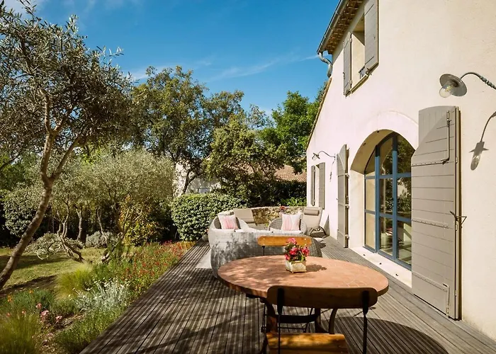 Parentale Proche D'uzes Avec Petit Dejeuner *